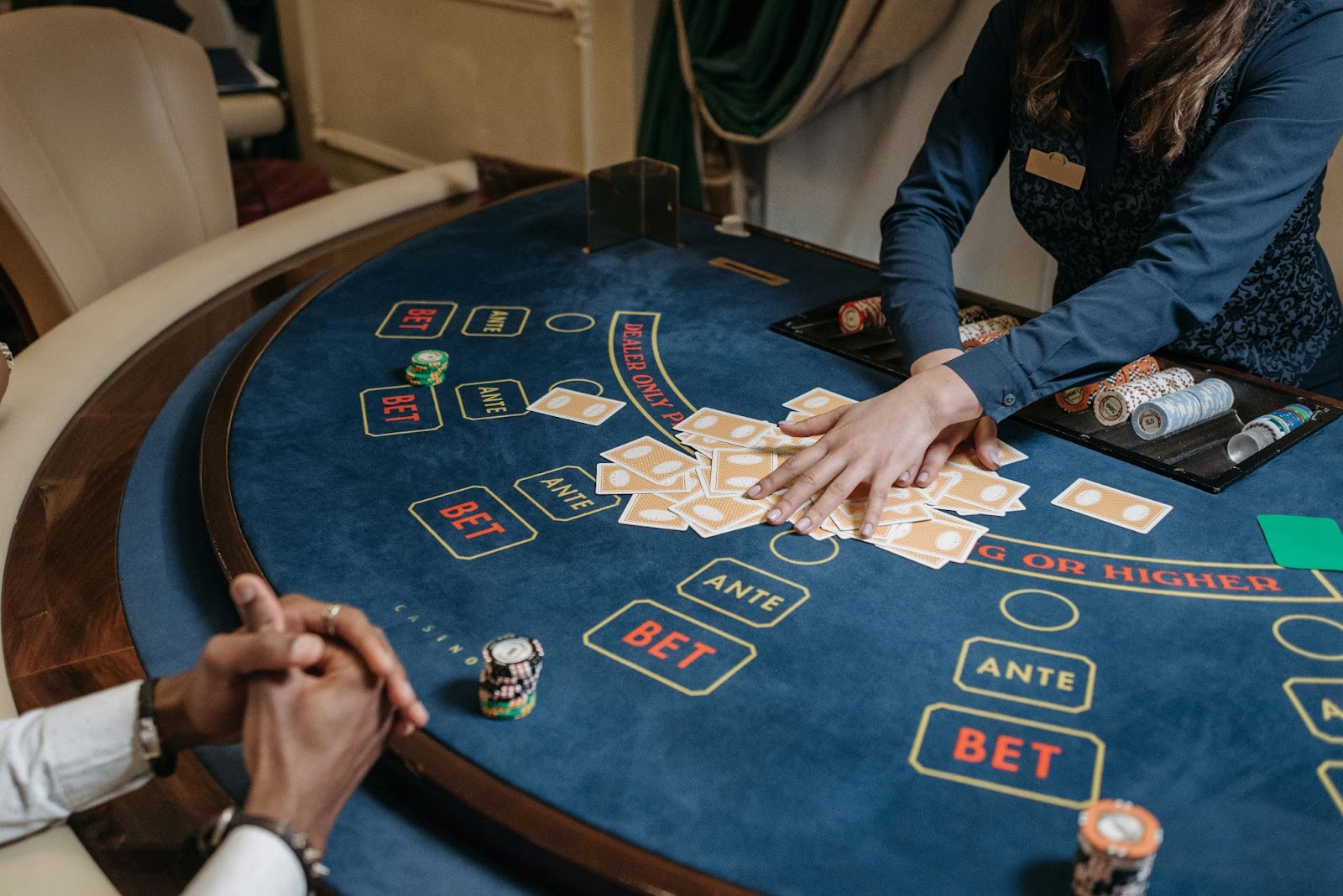 gambling card table